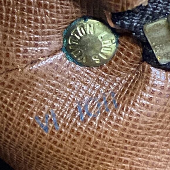 LOUIS VUITTON Drouot Monogram Shoulder Bag Monogram Canvas 532-072625 - Picture 12 of 14